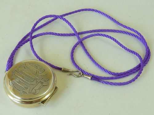1942 WAFER BREAD PYX BOX SOLID STERLING SILVER COMMUNION - ADDITIONAL PHOTO 5
