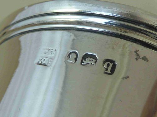 GEORGIAN FITTED BOXED SOLID SILVER TRAVELING COMMUNION SET - ADDITIONAL PHOTO 9