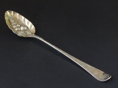 12 VICTORIAN BERRY SPOON HALLMARKED STERLING SILVER GILT STUFFING BASTING - ADDITIONAL PHOTO 7