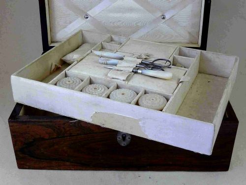 ROSEWOOD SEWING BOX SET CUT STEEL MOP THREAD WINDER SCISSORS TOOLS VICTORIAN - ADDITIONAL PHOTO 7