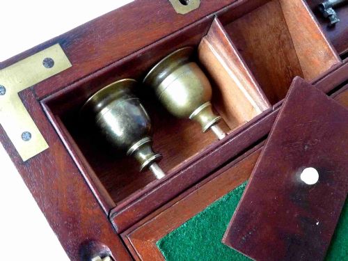 GEORGIAN MILITARY CAMPAIGN WRITING SLOPE BRASS BOUND CANDLE SCONCES PORTABLE DESK SOLID MAHOGANY - ADDITIONAL PHOTO 10