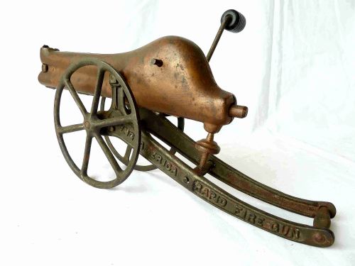 YOUNG AMERICA RAPID FIRE GUN CANNON CAST IRON TOY 1907 PATENT - ADDITIONAL PHOTO 2