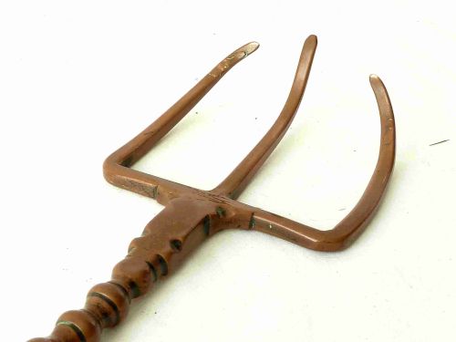 GEORGIAN WELSH COPPER MAHOGANY TOASTING FORK FLESH - ADDITIONAL PHOTO 4
