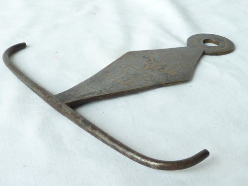 WELSH GEORGIAN STEEL TOASTING FORK SKEWER HOOK HOLDER HANGER BRASS INLAY SAME MAKER - ADDITIONAL PHOTO 12