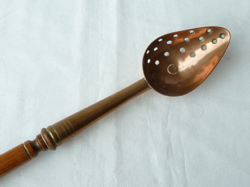 VICTORIAN COPPER STRAINING SPOON ASH TREEN - ADDITIONAL PHOTO 4