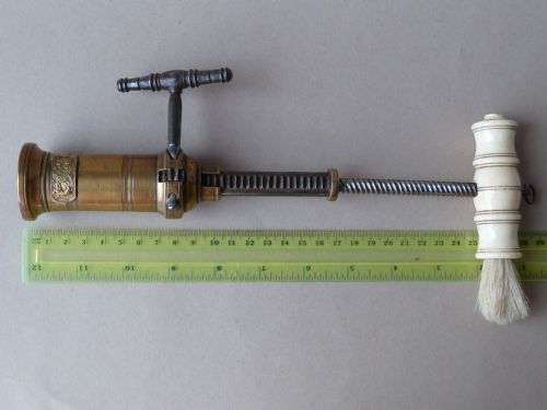 ENGLISH THOMASON PATENT KINGS CORKSCREW LONDON RACK BRONZE BONE BRUSH - ADDITIONAL PHOTO 2