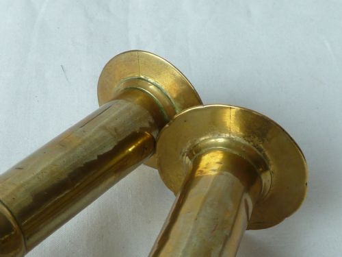 PAIR ENGLISH GEORGIAN SEAMED BRASS CANDLESTICKS PETAL BASE 18C - ADDITIONAL PHOTO 4