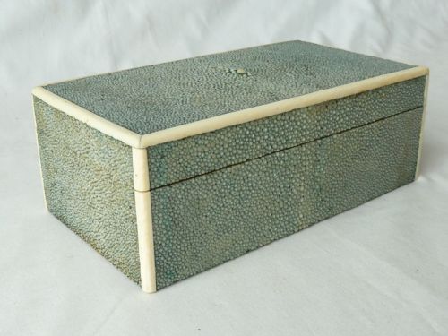 art deco shagreen bone cigarette box period - CATEGORY: ANTIQUE BOXES - DATED 1920