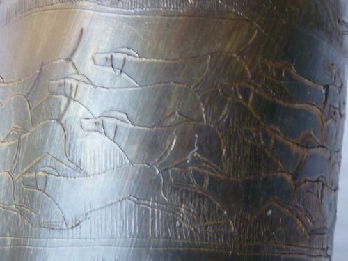 SCRIMSHAW ENGRAVED HORN CUP FOX HUNT HOUNDS LATE GEORGIAN EARLY VICTORIAN - ADDITIONAL PHOTO 9