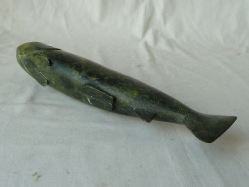 LARGE 30CM INUIT ESKIMO CARVING STONE FISH SALMON GREENSTONE SOAPSTONE SCULPTURE - ADDITIONAL PHOTO 5
