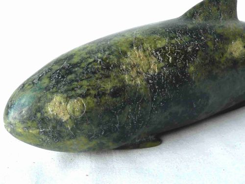 LARGE 30CM INUIT ESKIMO CARVING STONE FISH SALMON GREENSTONE SOAPSTONE SCULPTURE - ADDITIONAL PHOTO 2