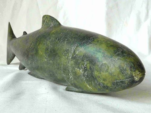 LARGE 30CM INUIT ESKIMO CARVING STONE FISH SALMON GREENSTONE SOAPSTONE SCULPTURE - ADDITIONAL PHOTO 3