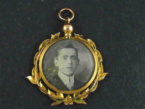 EDWARDIAN DOUBLE SIDED ROUND SOLID GOLD PEARL PENDANT PHOTO FRAME LOCKET - ADDITIONAL PHOTO 5