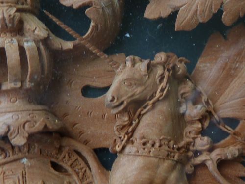 CARVED LIMEWOOD ROYAL HANOVERIAN COAT OF ARMS HOGARTH FRAMED MINIATURE - ADDITIONAL PHOTO 6