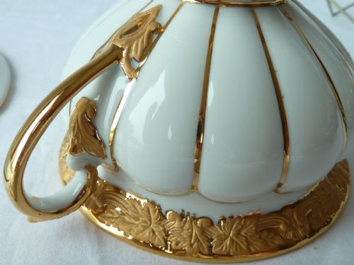 MEISSEN GOLDEN BAROQUE SET PORCELAIN TRIO CUP SAUCER PLATE CROSS SWORDS GERMAN - ADDITIONAL PHOTO 6