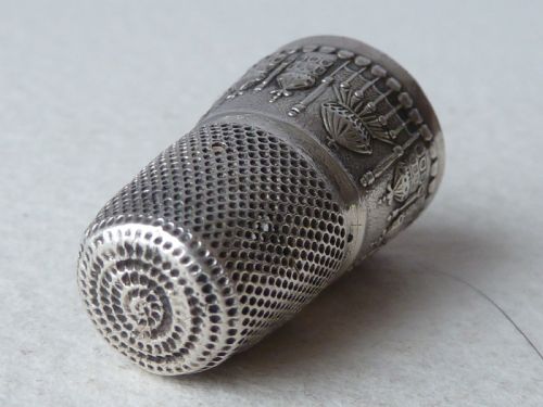 REGENCY BRIGHTON PAVILION SILVER THIMBLE SEWING TOOL ACCESSORY ENGLISH - ADDITIONAL PHOTO 5