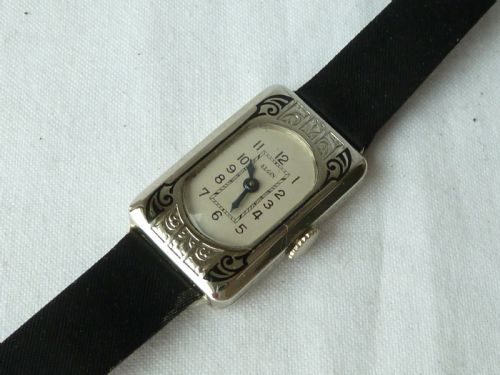 1931 ART DECO WHITE GOLD LADIES ELGIN USA BLACK ENAMEL PARISIENNE COCKTAIL WATCH - ADDITIONAL PHOTO 2