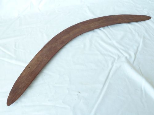 AUSTRALIAN ABORIGINAL CARVED BOOMERANG TRIBAL ART - ADDITIONAL PHOTO 2