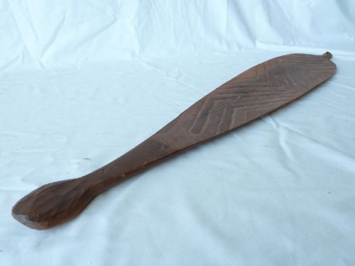 AUSTRALIAN ABORIGINAL WOOMERA CARVED FLUTED SPEAR THROWER THROWING STICK TRIBAL ART - ADDITIONAL PHOTO 2
