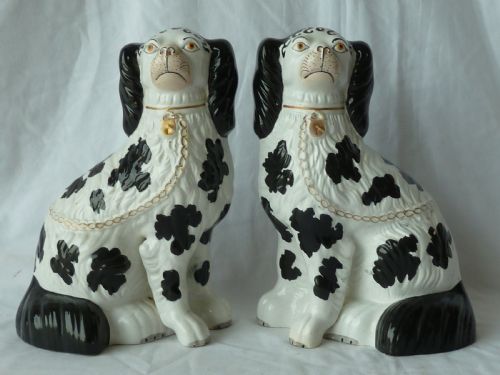 pair 10 victorian disraeli staffordshire black white spaniel wally dogs pottery original - CATEGORY: ANTIQUE CERAMICS - DATED 1880