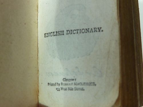 BRYCES MINIATURE SMALLEST ENGLISH DICTIONARY MAGNIFYING CASE PEARS VICTORIAN - ADDITIONAL PHOTO 3