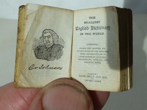 BRYCES MINIATURE SMALLEST ENGLISH DICTIONARY MAGNIFYING CASE PEARS VICTORIAN - ADDITIONAL PHOTO 4