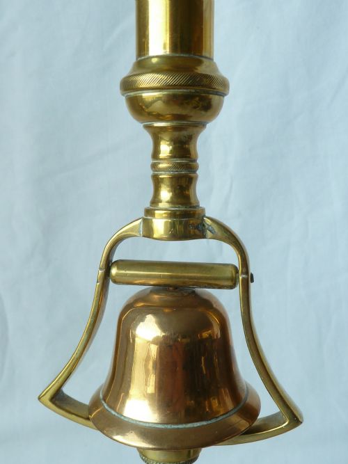 ORIGINAL EARLY VICTORIAN BELL CANDLESTICKS TAVERN CANDLESTICKS BRASS 1234 - ADDITIONAL PHOTO 3