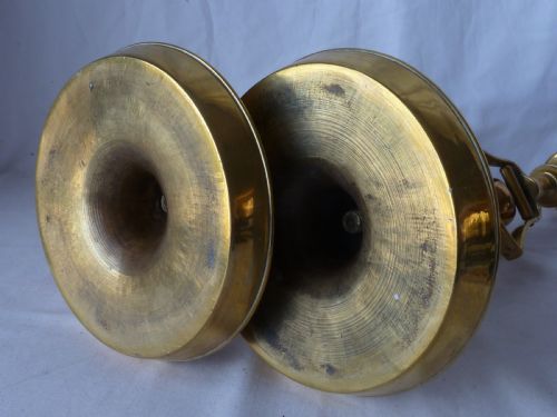 ORIGINAL EARLY VICTORIAN BELL CANDLESTICKS TAVERN CANDLESTICKS BRASS 1234 - ADDITIONAL PHOTO 6