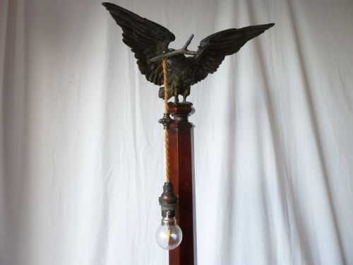 TALL TABLE LAMP BRONZE EAGLE PILLAR TABLE MAHOGANY COLUMN - ADDITIONAL PHOTO 4
