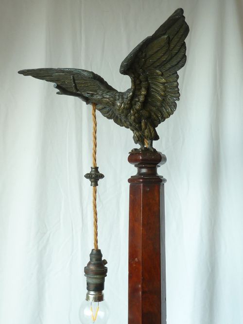 TALL TABLE LAMP BRONZE EAGLE PILLAR TABLE MAHOGANY COLUMN - ADDITIONAL PHOTO 5