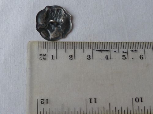 BOXED SET 6 BUTTONS SILVER ART NOUVEAU HALLMARKED 1900 LADIES HEAD - ADDITIONAL PHOTO 4