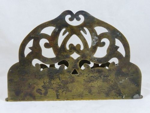 VICTORIAN CAST SHEET BRASS WALL POCKET SPILL HOLDER ENGLISH - ADDITIONAL PHOTO 1