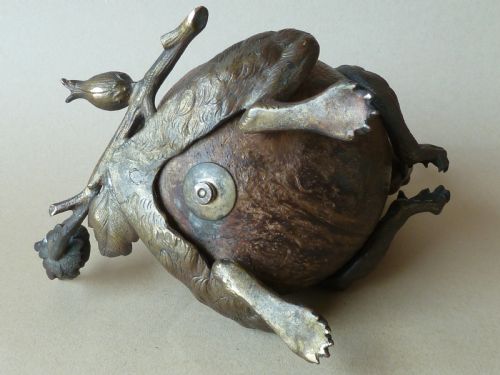 VICTORIAN SQUIRREL NOVELTY INKWELL COCONUT SHELL HAZEL NUT BRASS - ADDITIONAL PHOTO 9