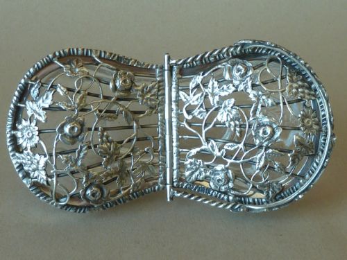 1904 EDWARDIAN SILVER ROCK CRYSTAL GLASS SWING HANDLE POTPOURRI BASKET WILLIAM COMYNS - ADDITIONAL PHOTO 4