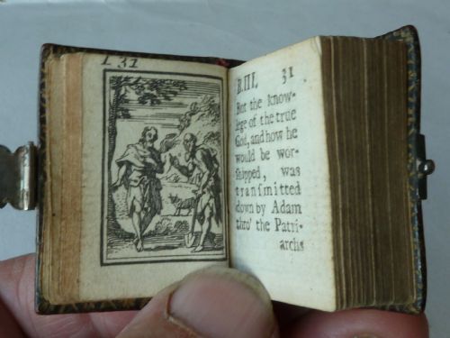 R WILKIN BIBLIA 1728 OLD NEW TESTAMENTS THUMB BIBLE MINIATURE BOOK - ADDITIONAL PHOTO 4