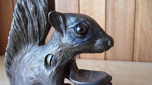 ENGLISH SQUIRREL NUTCRACKER CAST IRON FIGURAL NOVELTY - ADDITIONAL PHOTO 9