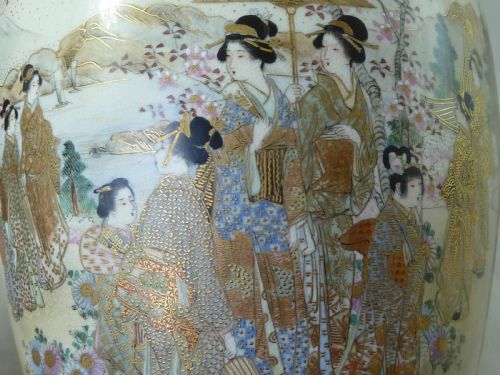 JAPANESE SATSUMA VASE MEIJI SIGNED POTTERY MINIATURE SQUARE CHARACTER MARK RAISED GOLD - ADDITIONAL PHOTO 5