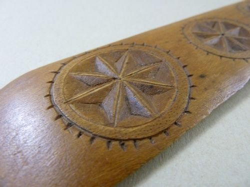 CORSET STAY BUSK WELSH TREEN FOLK ART LOVE TOKEN HAND CARVED SYCAMORE - ADDITIONAL PHOTO 4