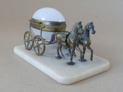 MINIATURE COACH HORSES GILT BRASS OPALINE EGG TRINKET BOX PALAIS ROYAL FRENCH NOVELTY CART CARRIAGE - ADDITIONAL PHOTO 2