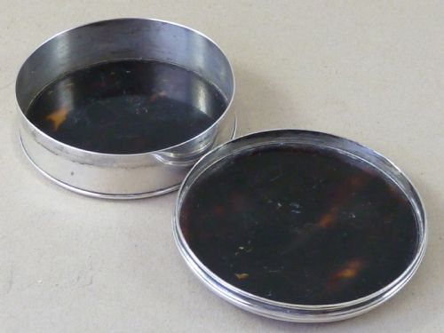 SILVER PIQUE FAUX TORTOISESHELL MOTHER OF PEARL PATCH BOX - ADDITIONAL PHOTO 3
