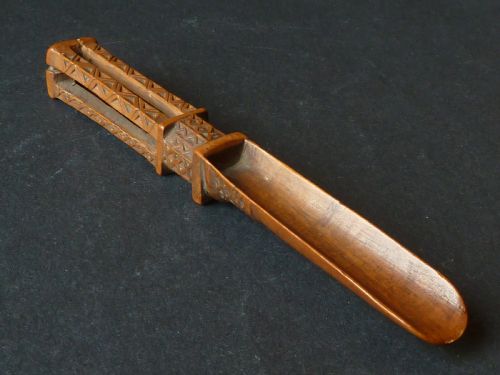APPLE CORER BOXWOOD CHIP CARVED TREEN GEORGIAN WELSH - ADDITIONAL PHOTO 1