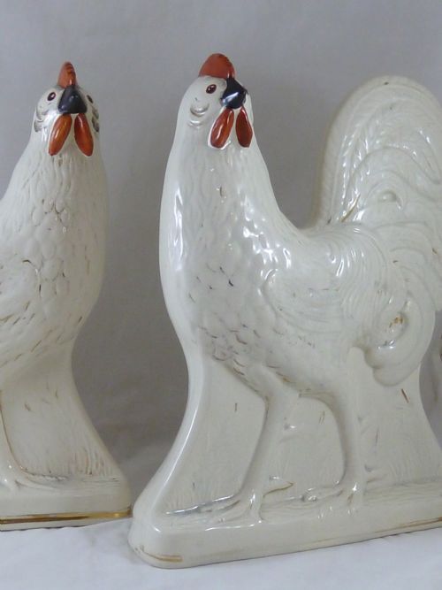 PAIR VICTORIAN SCOTTISH POTTERY HENS CHICKENS COCKERELS STAFFORDSHIRE COCKS - ADDITIONAL PHOTO 1