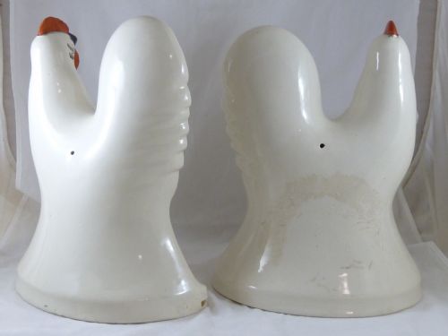 PAIR VICTORIAN SCOTTISH POTTERY HENS CHICKENS COCKERELS STAFFORDSHIRE COCKS - ADDITIONAL PHOTO 3