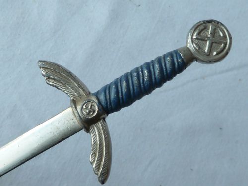 WWII GERMAN AIR FORCE LUFTWAFFE MINIATURE LETTER OPENER DAGGER - ADDITIONAL PHOTO 2