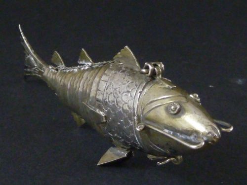 ARTICULATED SILVER FISH SPICE BOX STERLING BESAMIN JUDAICA - ADDITIONAL PHOTO 3