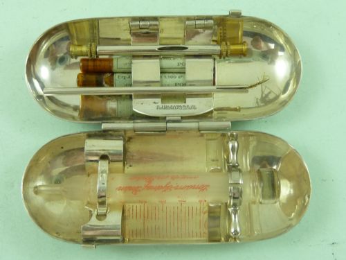 800 SILVER BOX BURROUGHS WELLCOME GLASS SYRINGE RD NO 4073234 1903 HALLMARKED 800 ANTIQUE - ADDITIONAL PHOTO 1