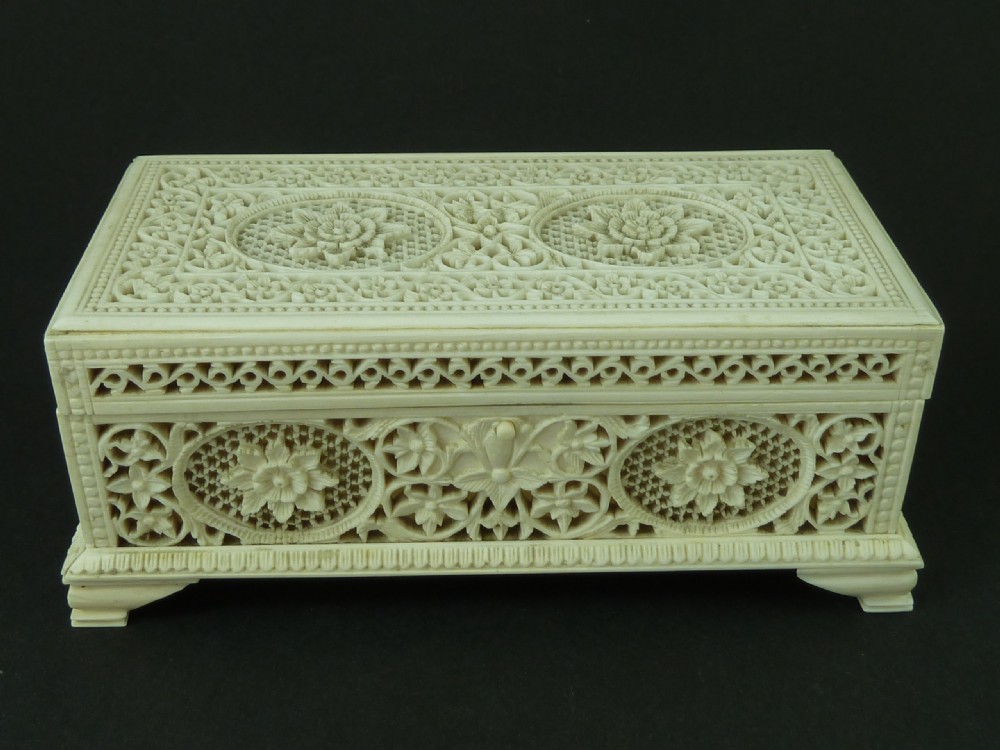 Anglo Indian Ivory Carved Pierced Jewellery Box Casket Antique