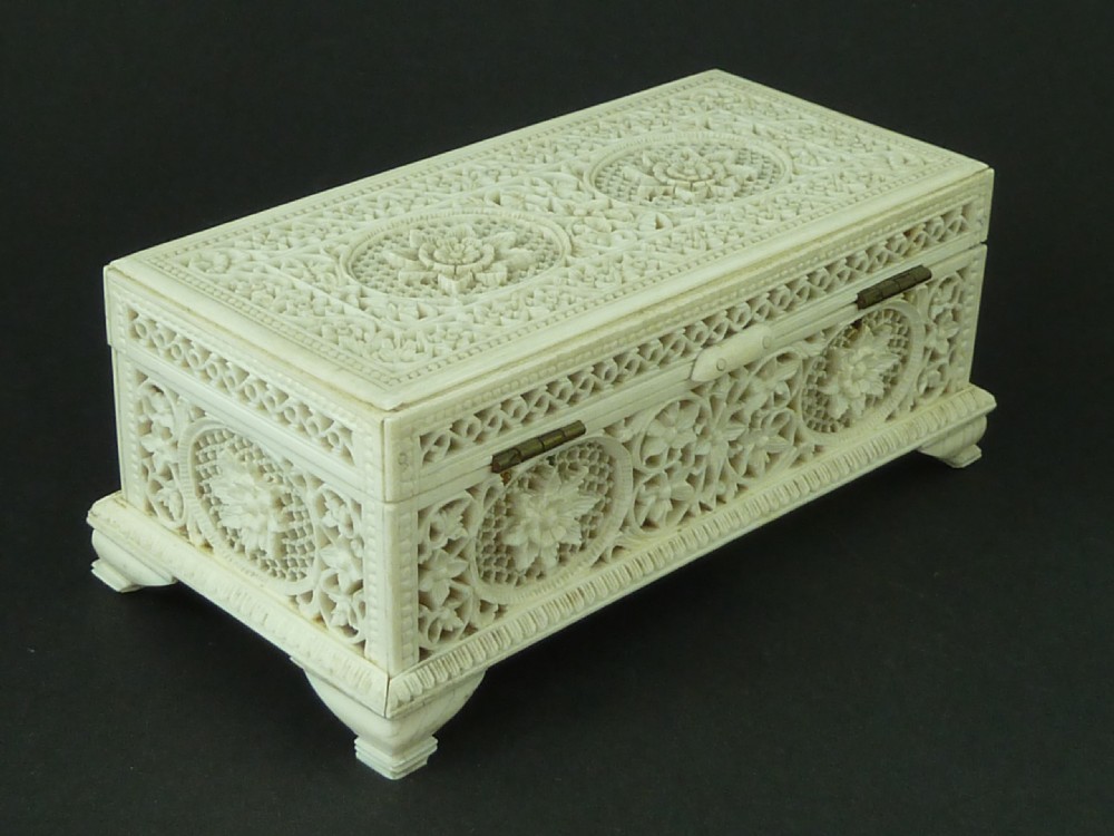 Anglo Indian Ivory Carved Pierced Jewellery Box Casket Antique View III