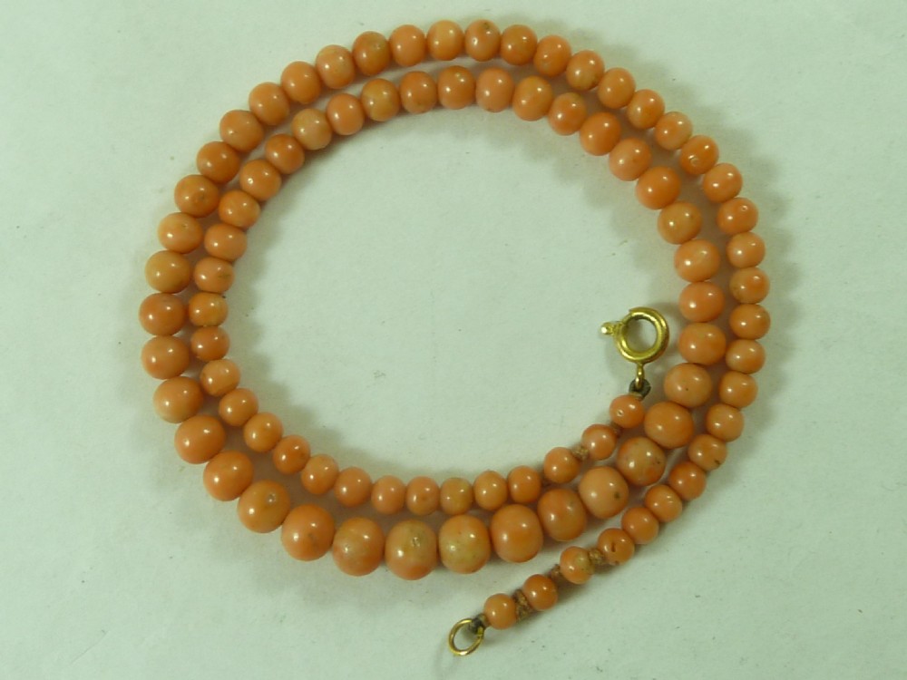 Genuine Red Pink Coral Bead Graduated Necklace 17g 42cm Natural Antique View III