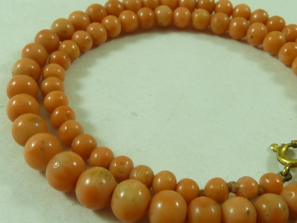 Genuine Red Pink Coral Bead Graduated Necklace 17g 42cm Natural Antique View V